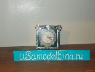 часы из виниловых пластинок