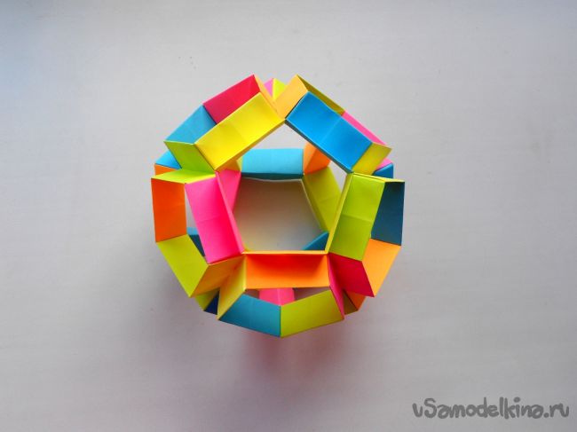 Многогранник додекаэдр из бумаги. Модульное оригами